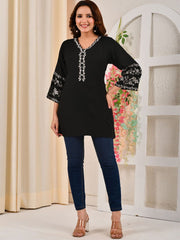 Black & White Straight Viscose Rayon Kurti – V-Neck – Floral Thread Embroidery