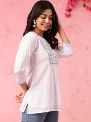 White Straight Pure Cotton Kurti – V-Neck – Floral Embroidered