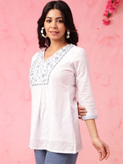 White Straight Pure Cotton Kurti – V-Neck – Floral Embroidered