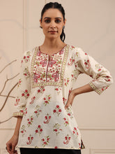 Cream & Red Floral Printed Pure Cotton Kurti – Round Neck – Straight Hemline
