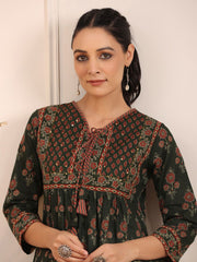 Green & Maroon A-Line Pure Cotton Kurti – Tie-Up Neck – Sequinned & Floral Printed