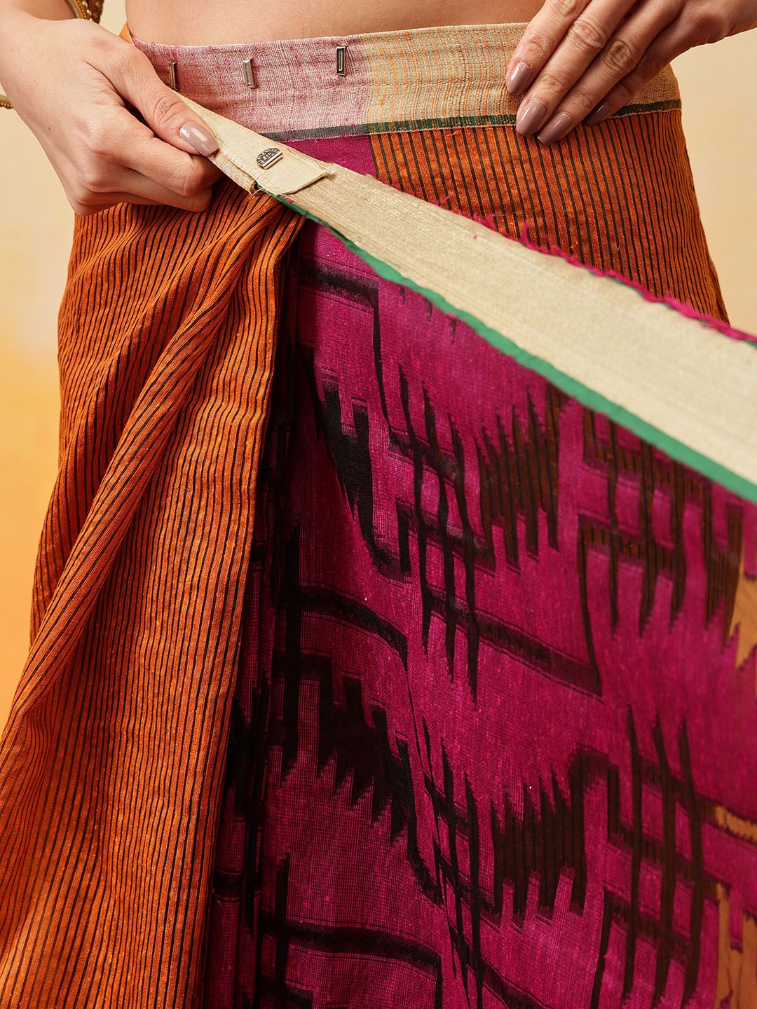 Purple & Blue Jamdani Cotton Saree – Zari Border – Abstract Woven Design