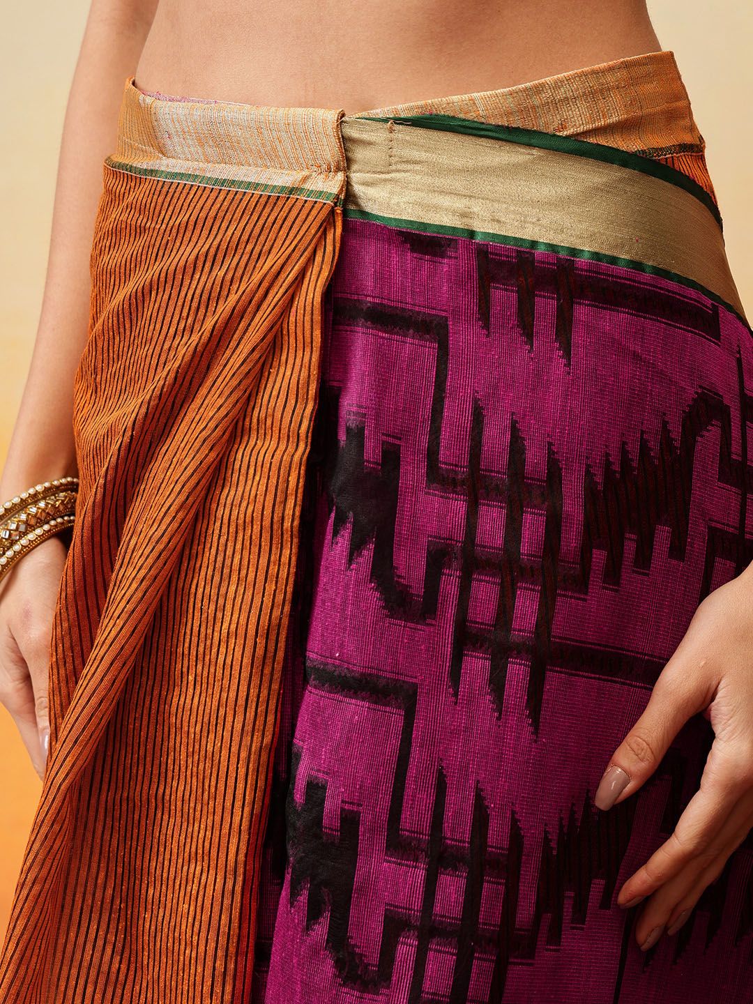 Purple & Blue Jamdani Cotton Saree – Zari Border – Abstract Woven Design
