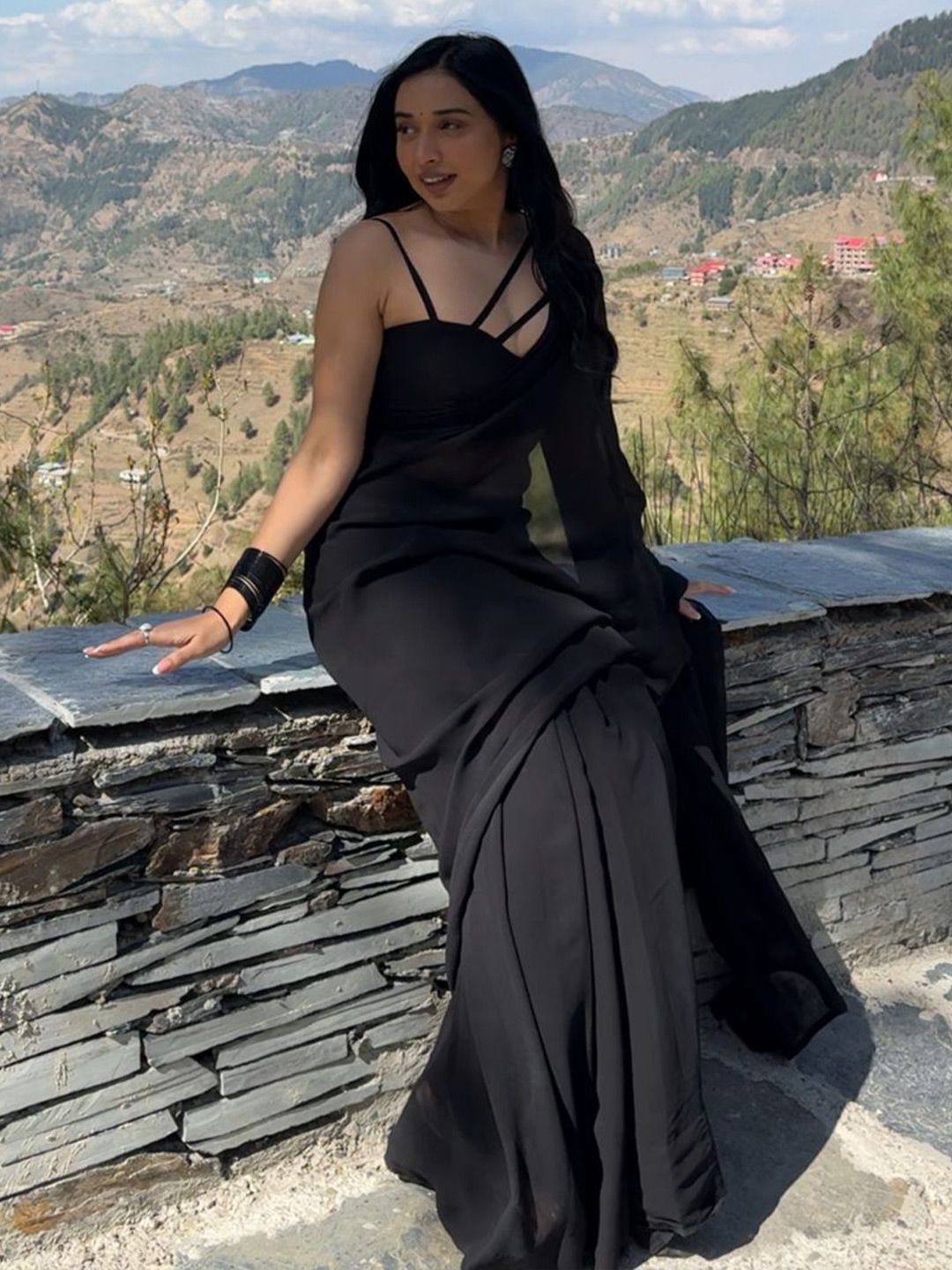 Black Ready to Wear Poly Georgette Saree – Solid – No Border