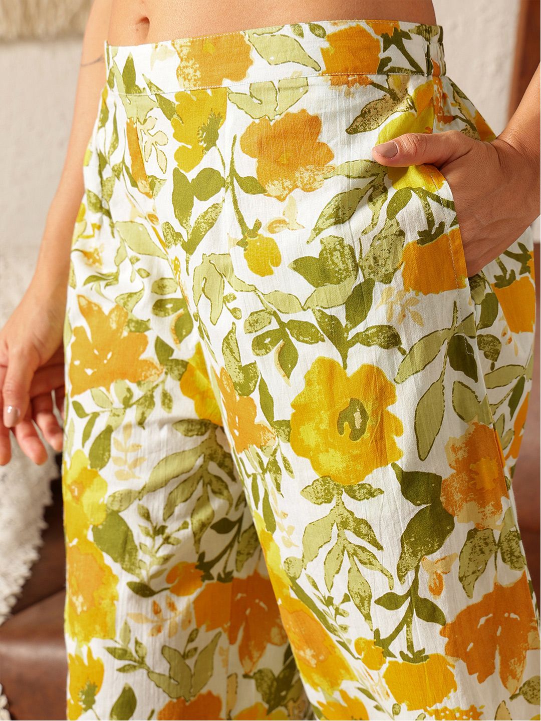 Yellow Printed Pure Cotton Co-ord Set – V-Neck – Floral Print