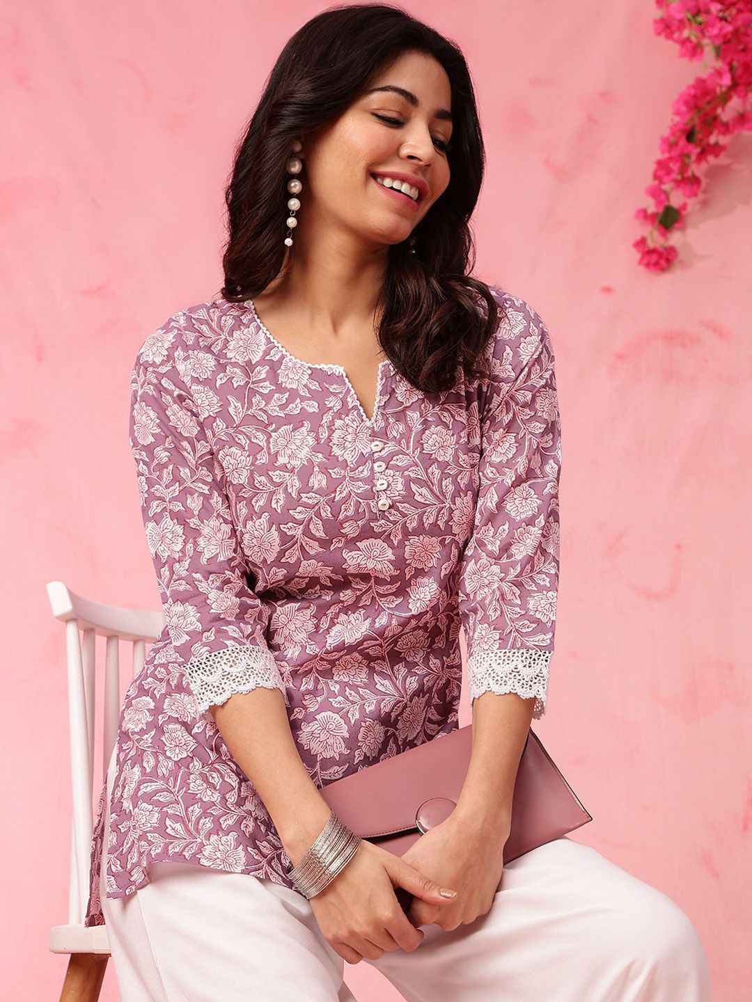 Purple & White Straight Pure Cotton Short Kurti – Round Neck – Ethnic Motifs Print