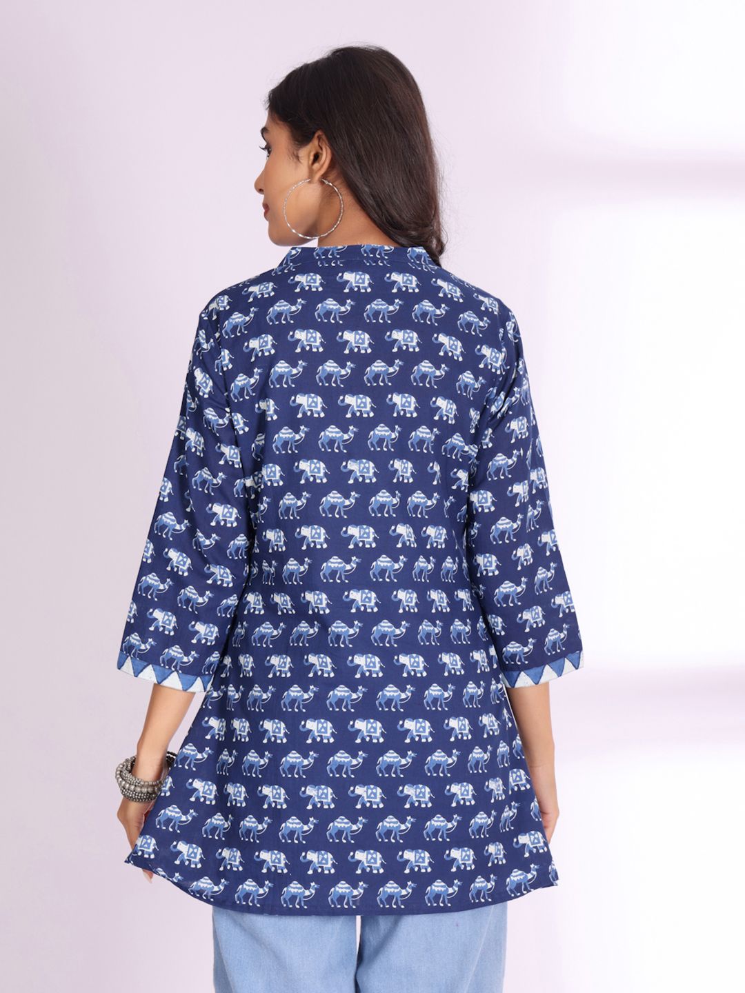 Navy Blue Ethnic Motifs Printed Cotton A-Line Kurti – Notch Neck – Straight Hem