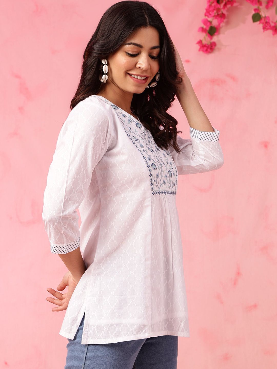 White Straight Pure Cotton Kurti – V-Neck – Floral Embroidered