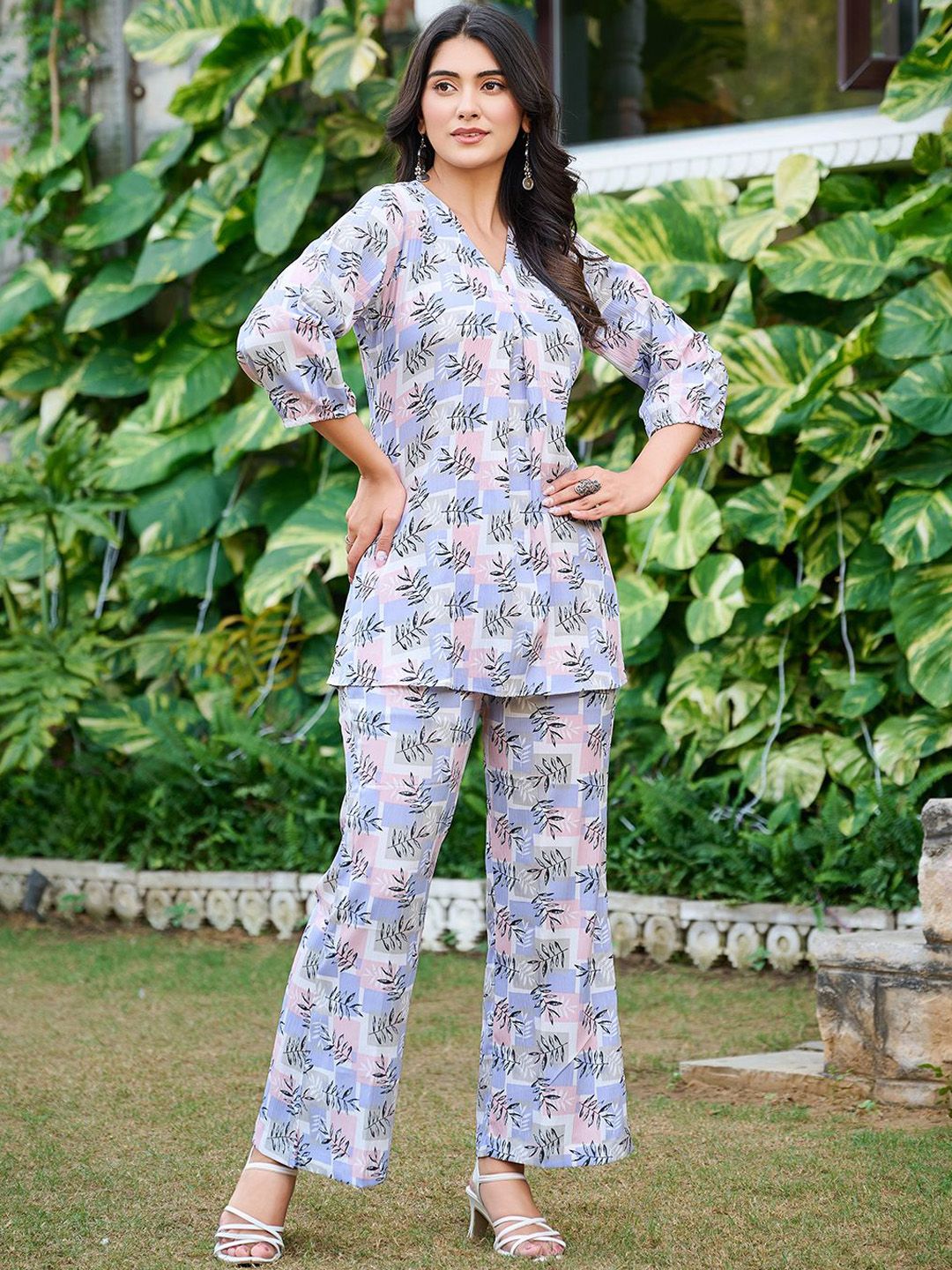 Purple Printed Silk Blend Co-Ord Set – V-Neck – Slip-On Closure