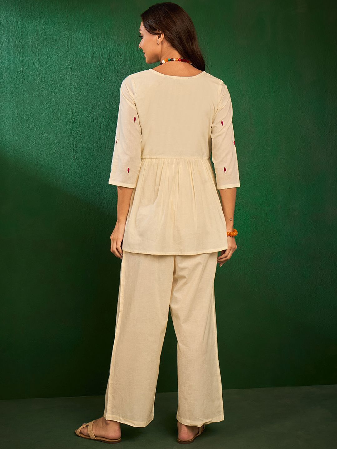 Off White Embroidered Pure Cotton Co-Ord Set – Round Neck – Floral Embroidery