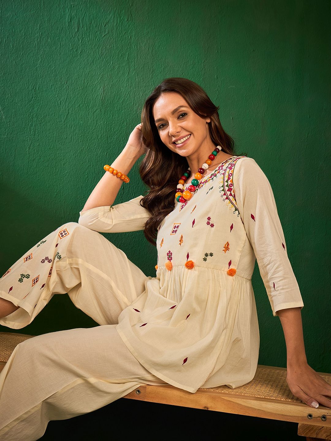 Off White Embroidered Pure Cotton Co-Ord Set – Round Neck – Floral Embroidery