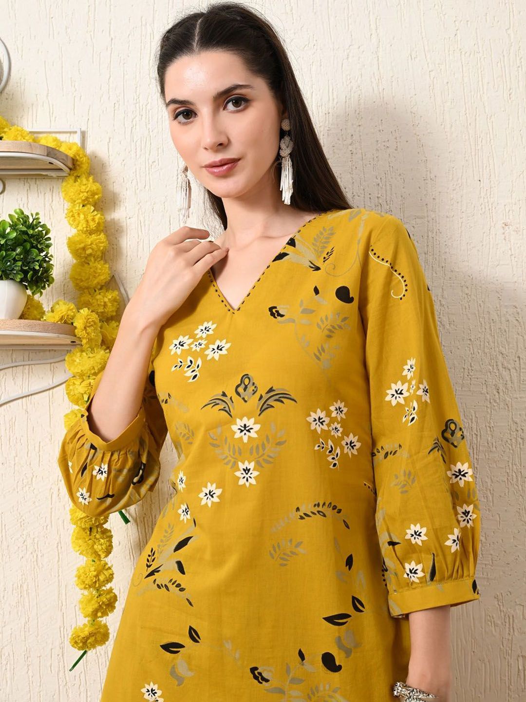 Mustard Printed Cotton Blend Co-Ord Set – V-Neck – Slip-On Closure