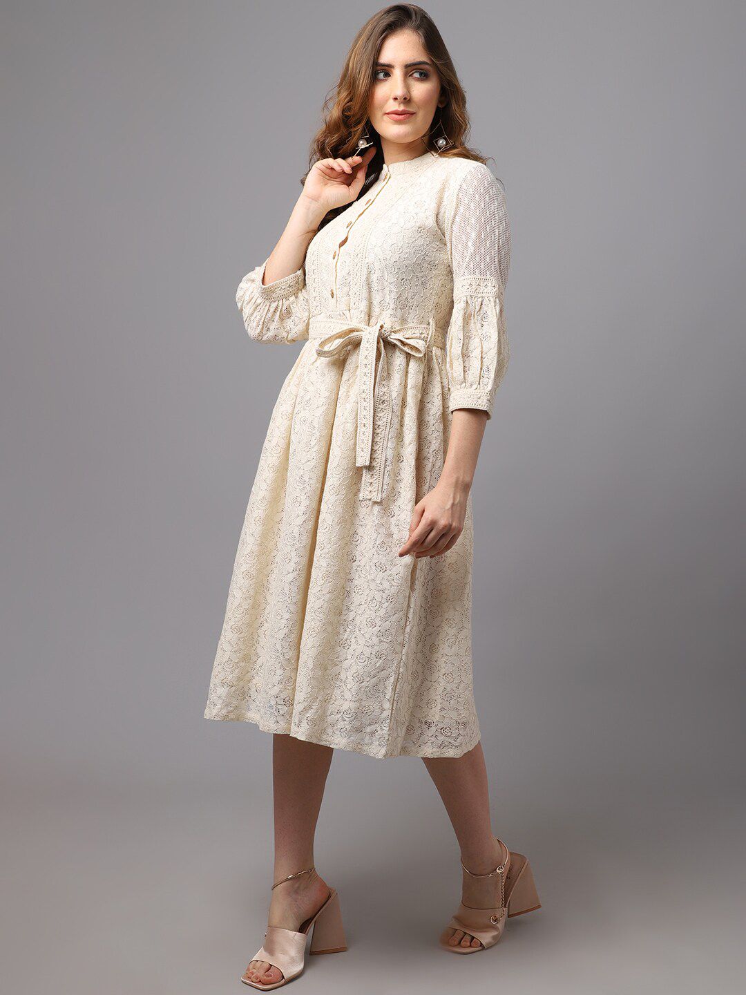 Off White Fit & Flare Cotton Midi Dress – Round Neck – Lace Inserts