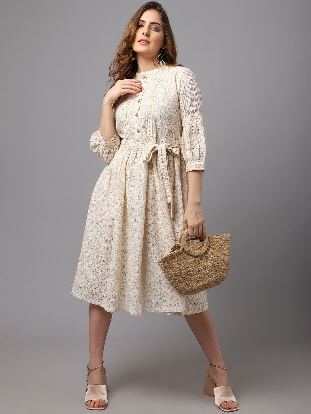 Off White Fit & Flare Cotton Midi Dress – Round Neck – Lace Inserts