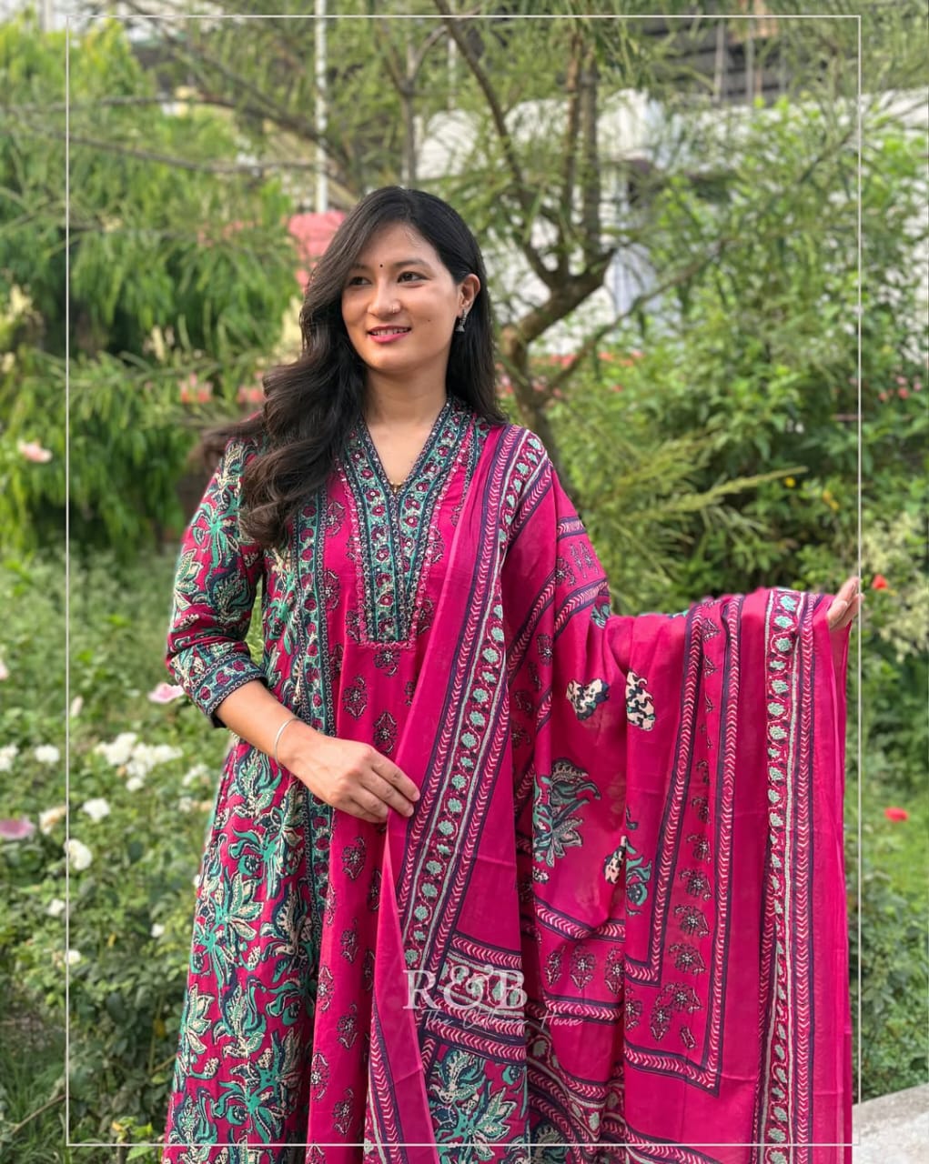 Printed Cotton A-Line Kurti Set – V-Neck – Sequin Handwork