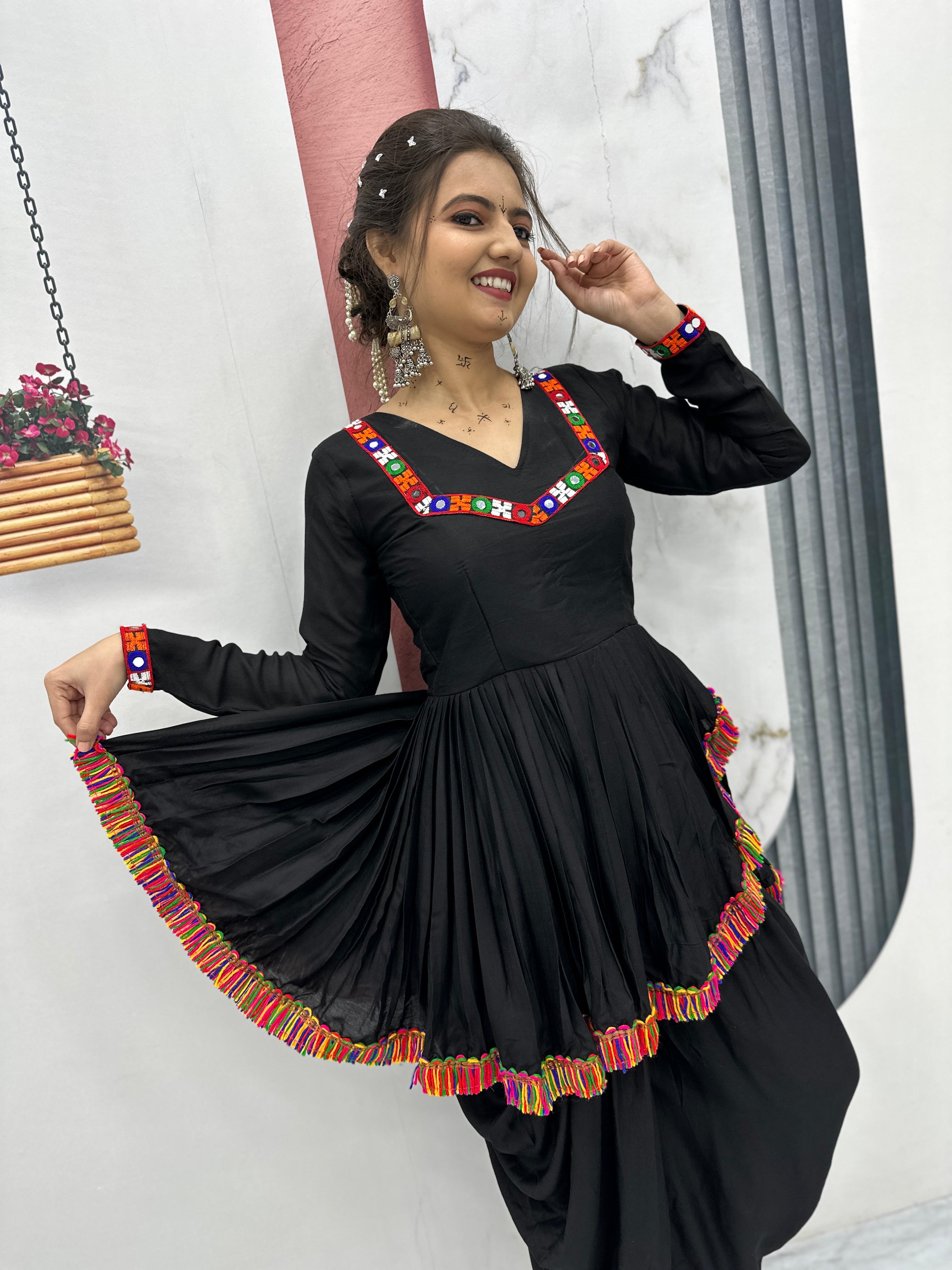 Riyon Cotton Dhoti-Kediyu Set – Gamathi & Mirror Work