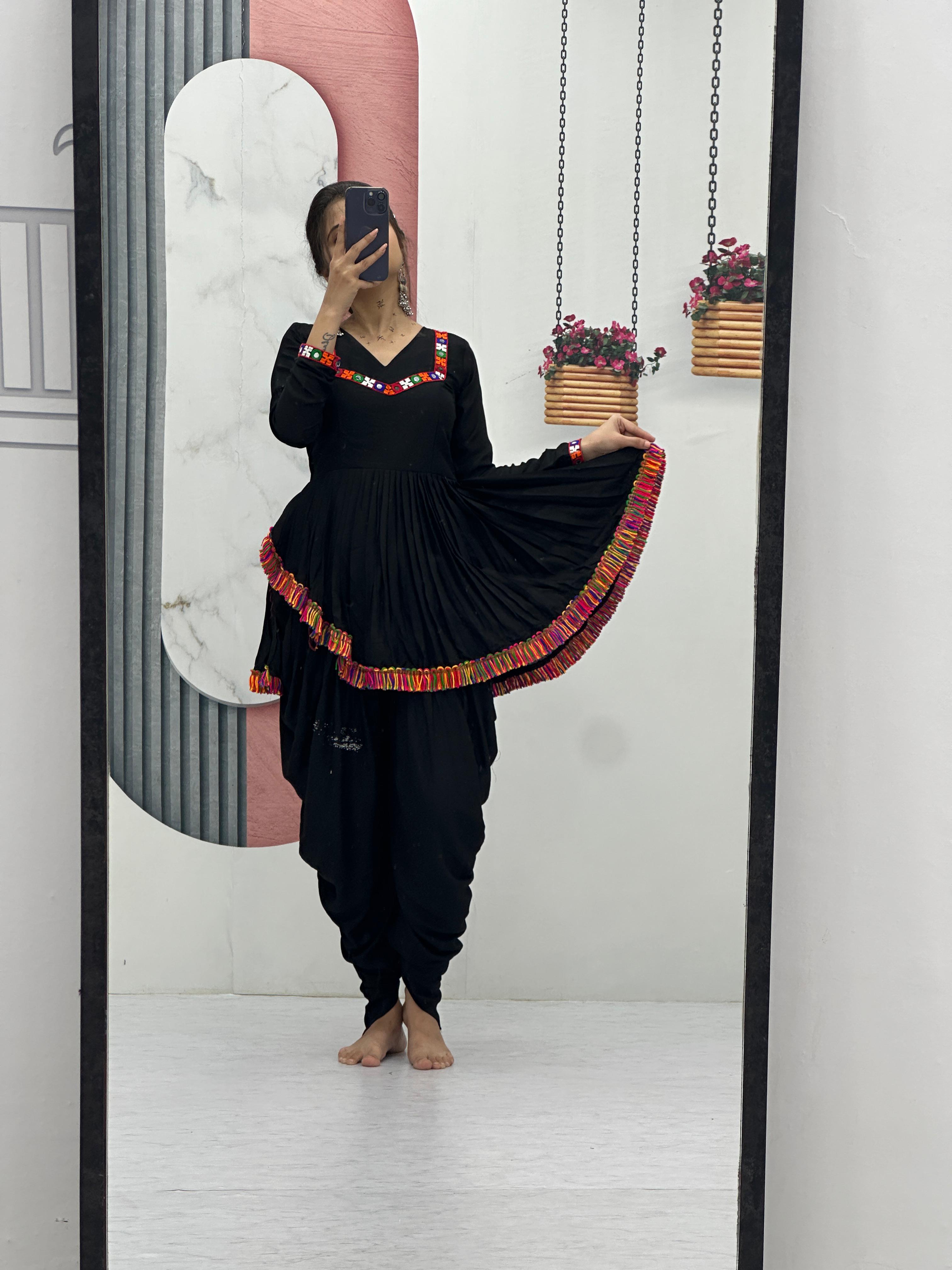 Riyon Cotton Dhoti-Kediyu Set – Gamathi & Mirror Work